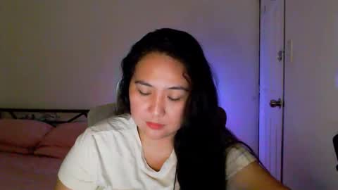 Snapshot of secretlover010101 chatting on 02.18.26 MILAN online show from 02.18.26