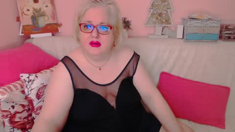 Snapshot of secretloverbbw chatting on 01.17.25 Alice online show from 01.17.25