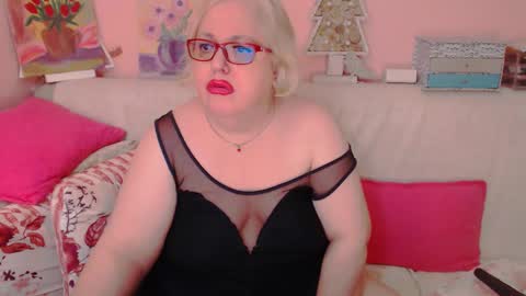 Snapshot of secretloverbbw chatting on 09.29.25 Alice online show from 09.29.25