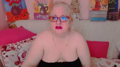 Snapshot of secretloverbbw chatting on 07.08.26 Alice online show from 07.08.26