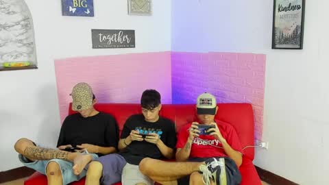 secretluna_ online show from 03.31.26