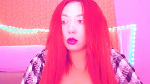 Snapshot of secrettbela4u chatting on 09.13.25 secrettbela4u online show from 09.13.25