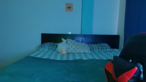 Sebas online show from 02.12.26