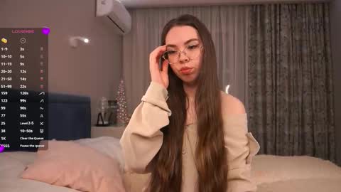 Mia online show from 02.15.26