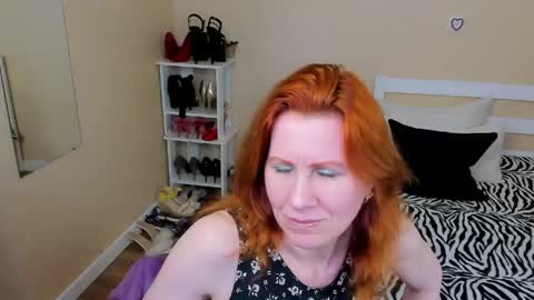 seductive_foxy_ online show from 05.03.26