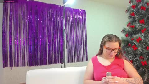 seductive_she_wolf online show from 12.27.24