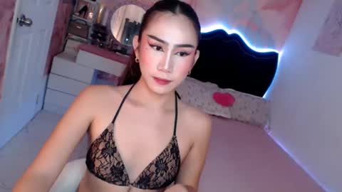 Vanessa online show from 05.15.26