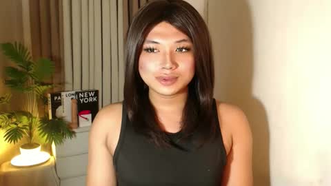 Deluxe online show from 11.05.25