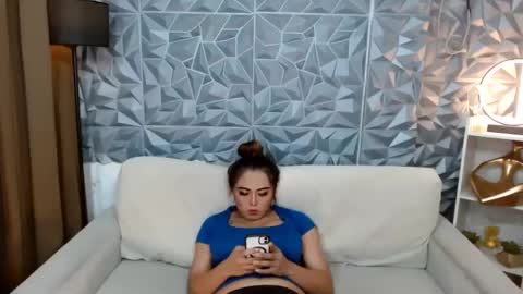Lala online show from 02.18.25