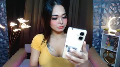Lala online show from 09.20.25
