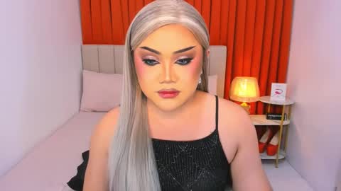 Snapshot of seductivelolalola chatting on 03.08.25 Natalie Mefford online show from 03.08.25