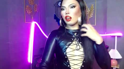 cassie online show from 10.20.25