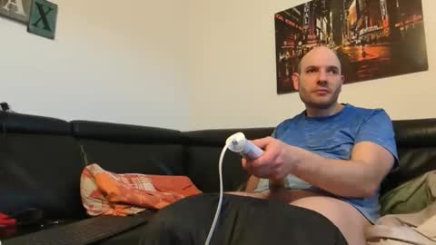 Sebastian online show from 03.17.26