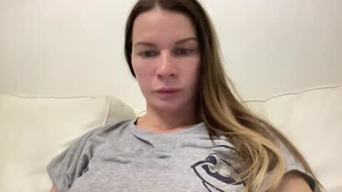 selamiyaa online show from 04.12.26