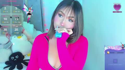 Selena online show from 01.23.25