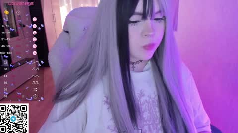 Selena  online show from 04.11.26