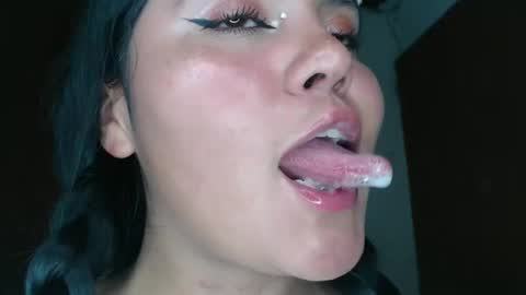 Snapshot of selena__angel chatting on 01.17.25 Gaby but call me selena instagram sele04angel1 online show from 01.17.25