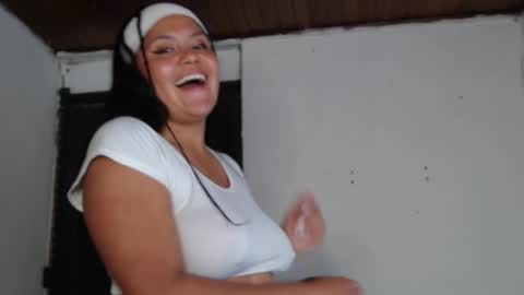 Snapshot of selena__angel chatting on 10.10.25 Gaby but call me selena instagram sele04angel1 online show from 10.10.25