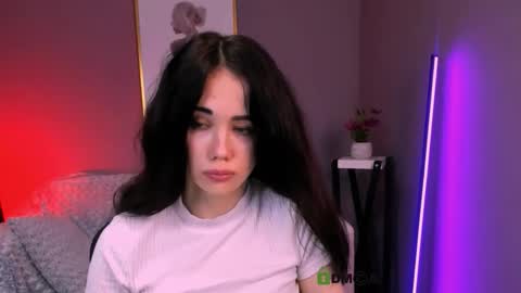 Snapshot of selena_addison chatting on 11.23.25 selena addison online show from 11.23.25