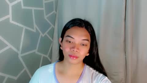 Snapshot of selena_fuckdoll chatting on 04.24.26 Selena online show from 04.24.26