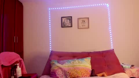 Karen online show from 04.03.26