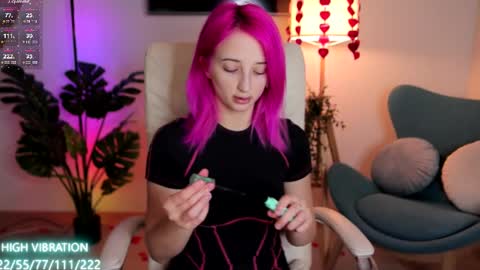 Selena Lily online show from 02.23.25