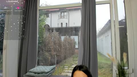 Snapshot of selena_reeves chatting on 01.31.25 Selena online show from 01.31.25