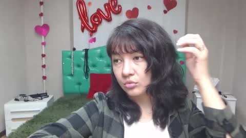 Snapshot of selenafly chatting on 09.12.25 SelenaFly online show from 09.12.25