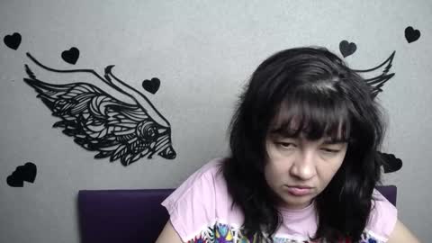 Snapshot of selenafly chatting on 09.18.25 SelenaFly online show from 09.18.25