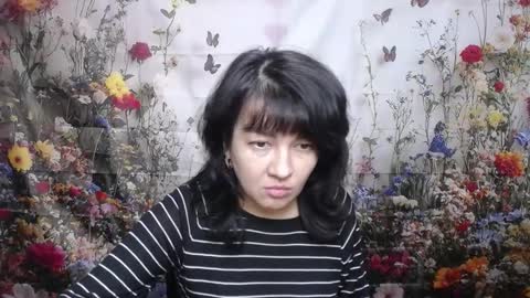 Snapshot of selenafly chatting on 10.04.25 SelenaFly online show from 10.04.25