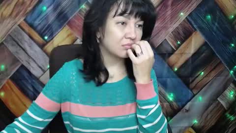 Snapshot of selenafly chatting on 10.07.25 SelenaFly online show from 10.07.25