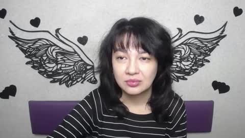 Snapshot of selenafly chatting on 10.13.25 SelenaFly online show from 10.13.25