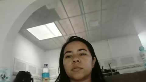 selenafox229660 online show from 06.02.26