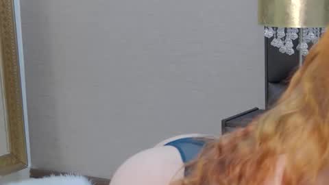 SelenaHanson online show from 04.15.26