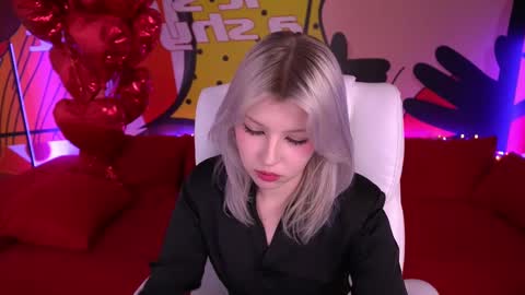 Snapshot of selenairis chatting on 03.10.25 selenairis online show from 03.10.25