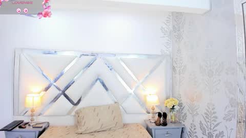 Selena reyess online show from 11.23.25