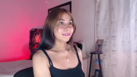 Snapshot of selene_gils chatting on 01.19.25 nathy online show from 01.19.25