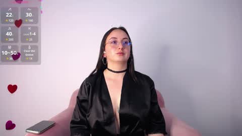 selene_swee online show from 04.09.26
