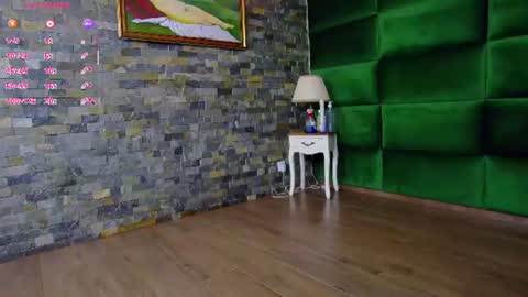 Snapshot of selensummer chatting on 06.19.26 Selen online show from 06.19.26