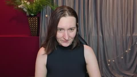 Snapshot of selestiasonata chatting on 04.18.26 selestiasonata online show from 04.18.26