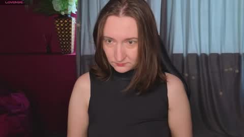 Snapshot of selestiasonata chatting on 05.29.26 selestiasonata online show from 05.29.26