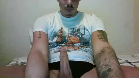 Snapshot of selfsklover chatting on 01.26.25 OF Selfloverr1 online show from 01.26.25