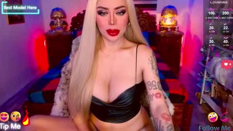 Snapshot of selina_diorxxx chatting on 01.18.26 Will You Be My CumDumpster in Real Drink My Milk online show from 01.18.26