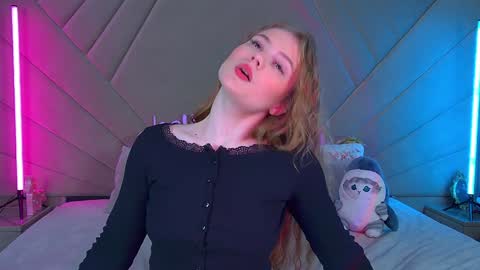 SelinSwarovski online show from 01.26.25