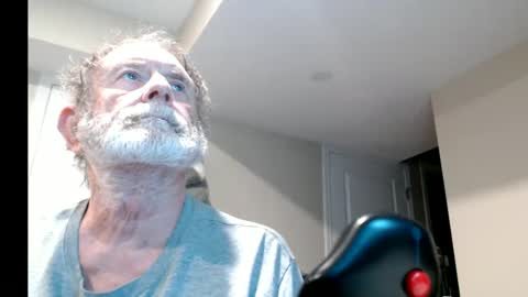 selkie2s online show from 09.15.25