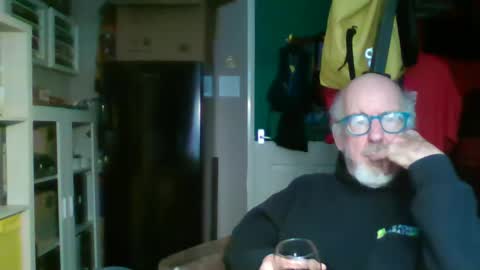 Snapshot of semajstretsa chatting on 01.26.25 frederick online show from 01.26.25