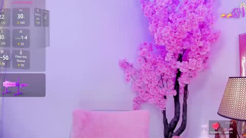 Sennia online show from 02.06.25