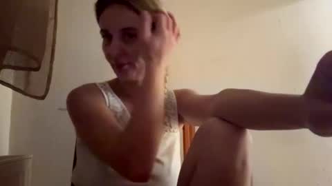 Sennya online show from 10.30.25