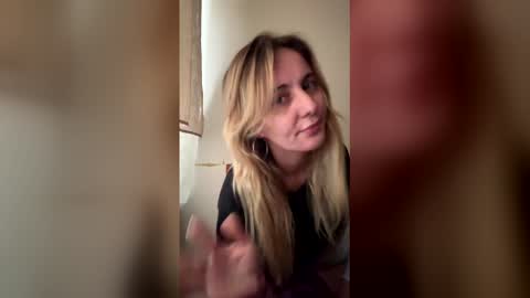 Sennya online show from 01.15.26