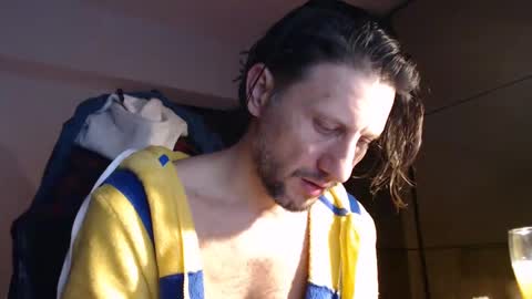 Snapshot of senorneby chatting on 01.21.25 senorneby online show from 01.21.25